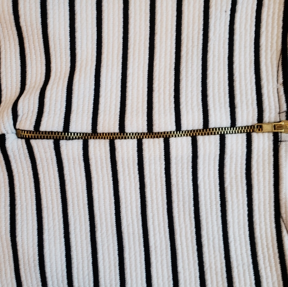 Mini dress - Picture 5 of 7